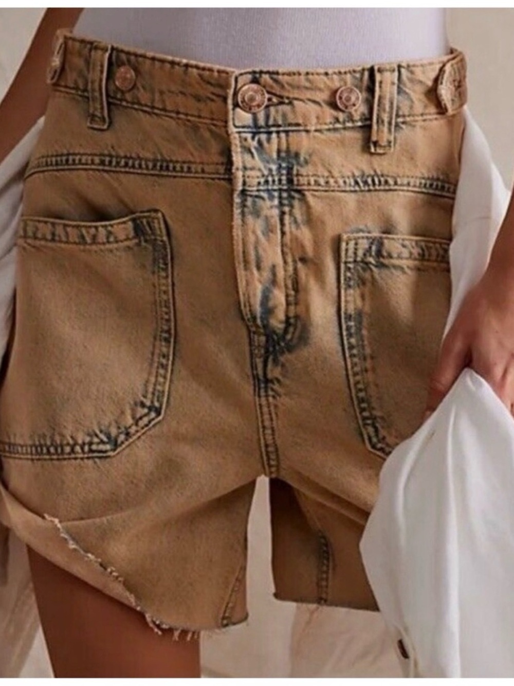 We The Free Palmer Mid Rise Shorts in Cowboy